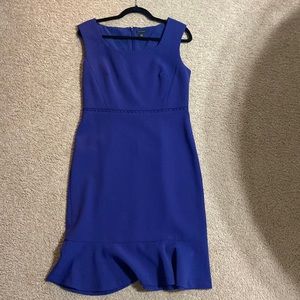 Ann Taylor dress, size 6.